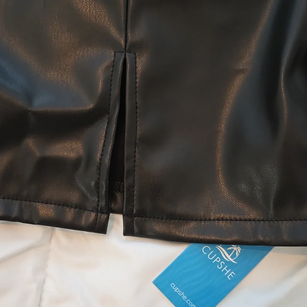 🍉 NWT Cupshe Vegan Leather Black Skirt XL - Picture 6 of 8